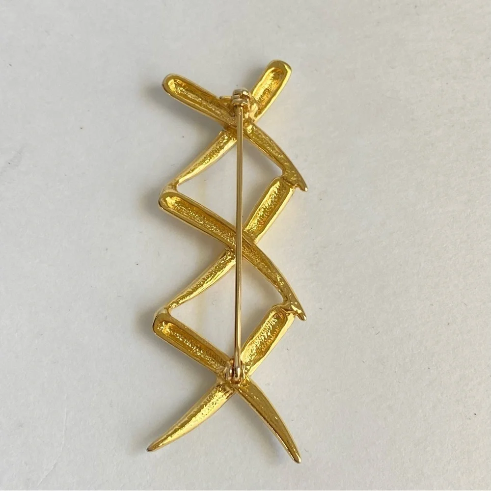 Vintage X Brooch Two Tone Metal Gold Silver Pin Hugs & Kisses 90s‎ Y2K Pin